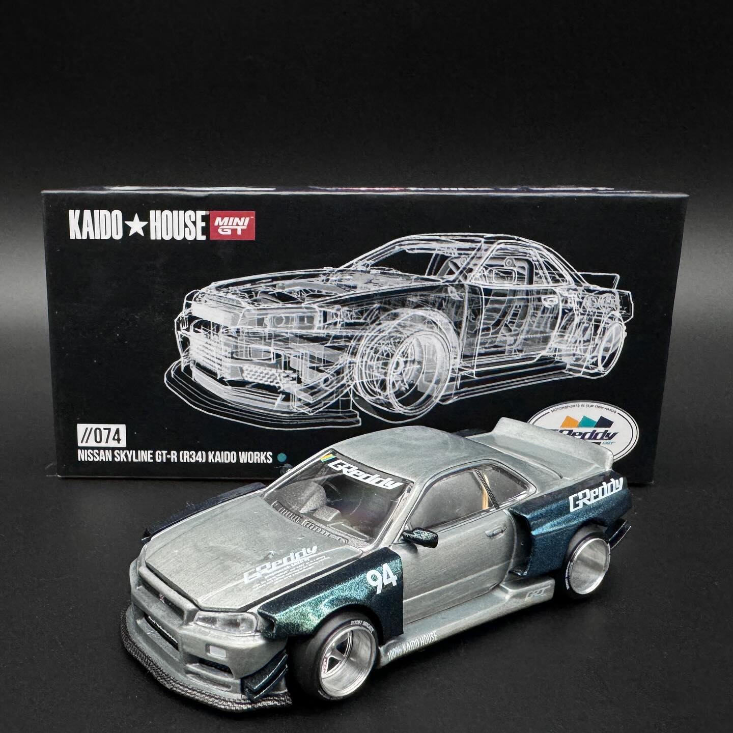 Kaido house KHMG074 Nissan Skyline GT-R (R34) Kaido Works Greddy V1 (CHASE)