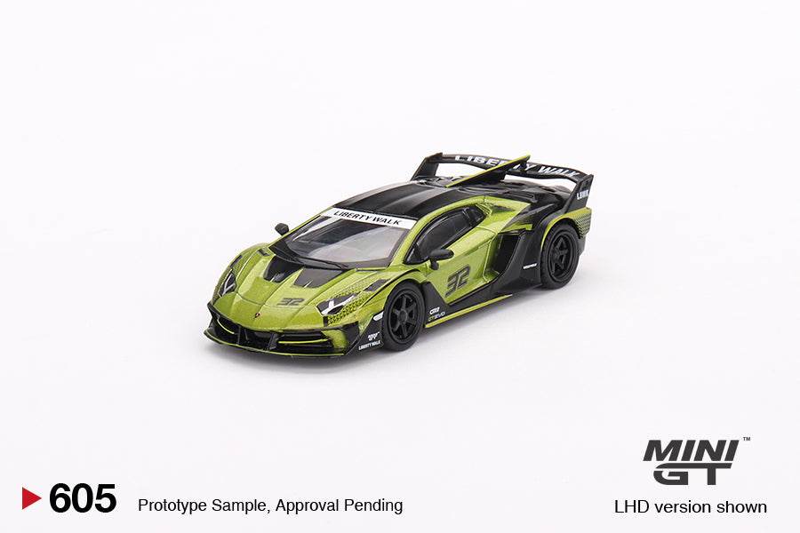 Mini GT MGT00605 Lamborghini LB-Silhouette WORKS Aventador GT EVO Lime