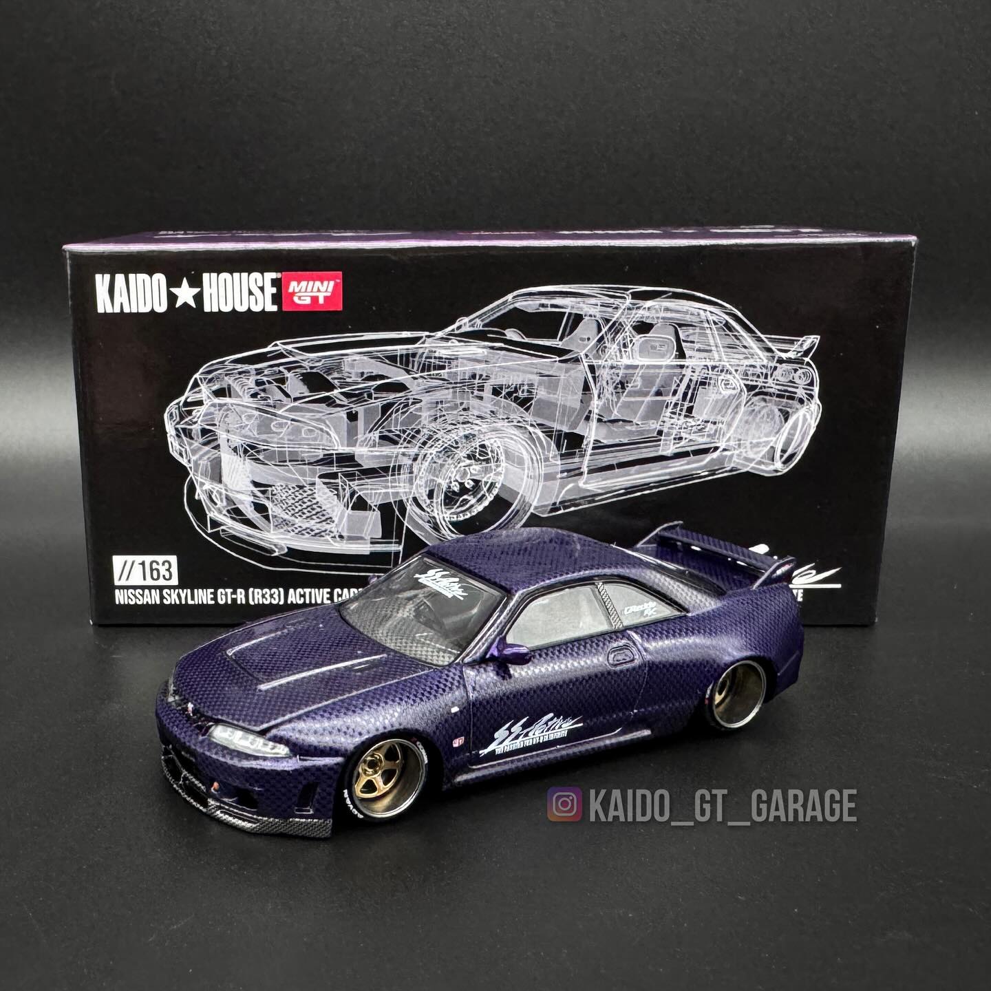Kaido house KHMG163 Nissan Skyline GT-R (R33) Active Carbon R V2